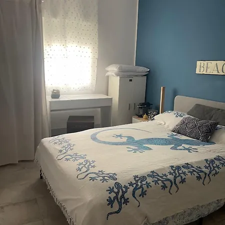 Comfortable Carolina En Kwatera prywatna Alicante